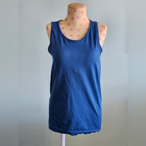 Disbest Sleeveless Athletic Tank Top With Built-In Bra Mesh On The Back